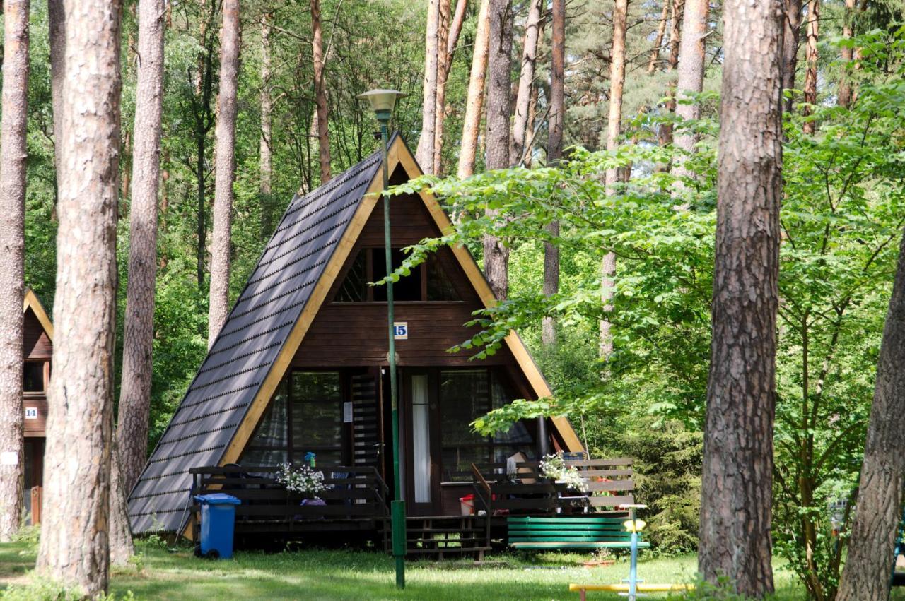 Osrodek Wypoczynkowy Warmia Butryny Exterior foto