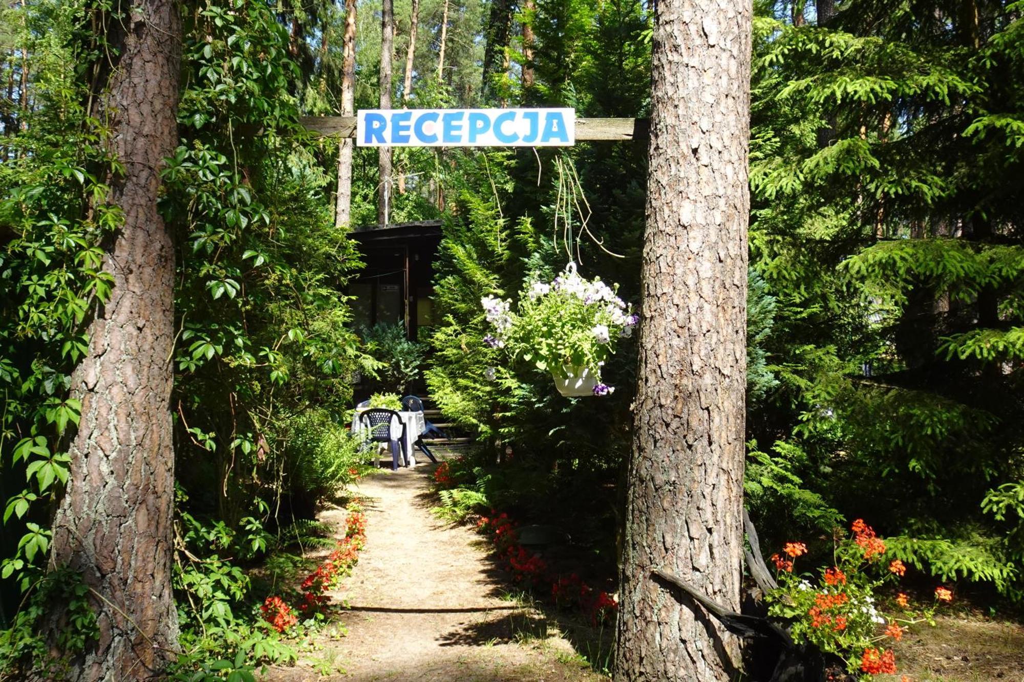 Osrodek Wypoczynkowy Warmia Butryny Exterior foto